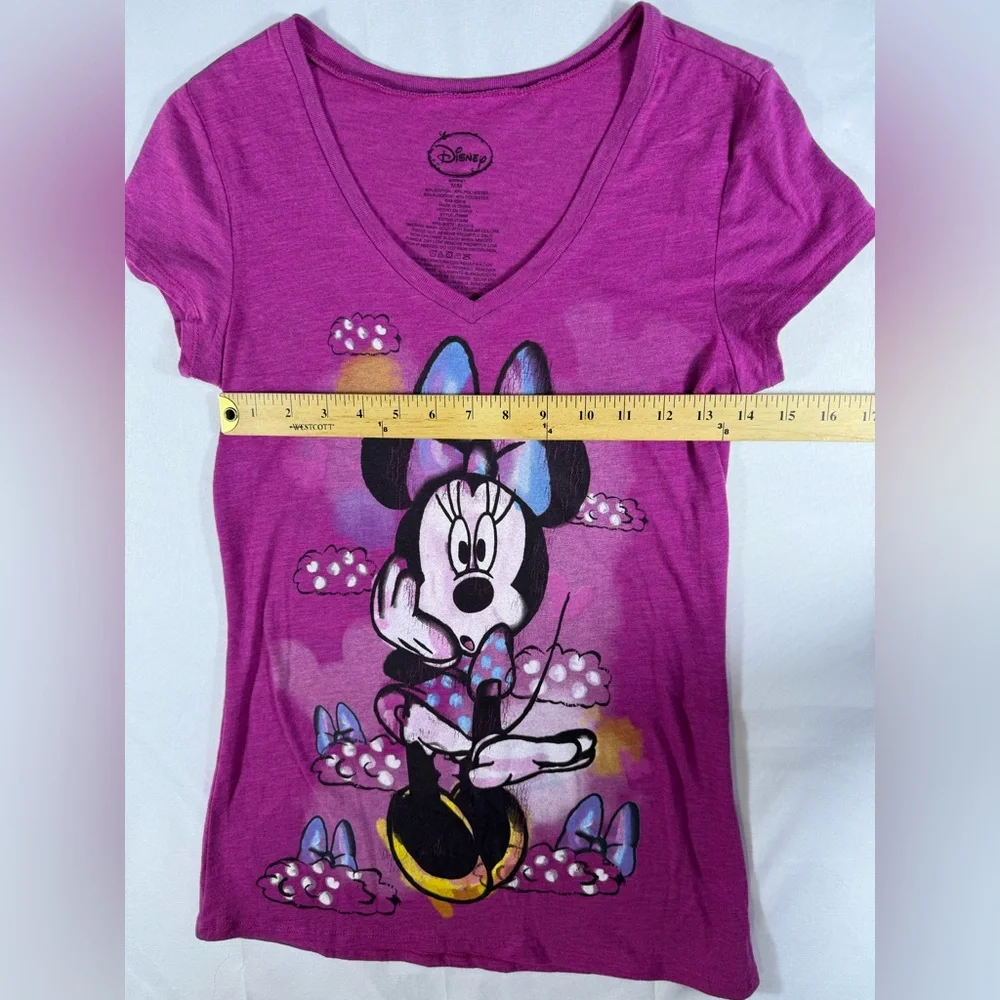 Disney Minnie Mouse V-Neck T-Shirt Purple Women's Size Medium M Heart Tee Cute
